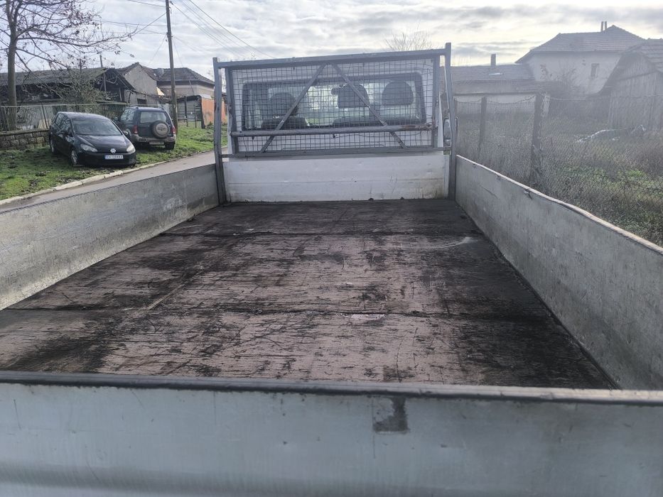 Продавам Каросерия