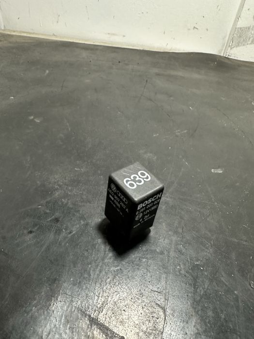 Releu bujii Audi A6 C6 2.7 TDI 3.0 TDIV6 4E0907282A Audi A8 Q7 phaeton