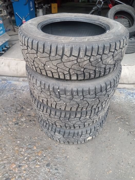 Продам зимний комплект резины  Pirelli