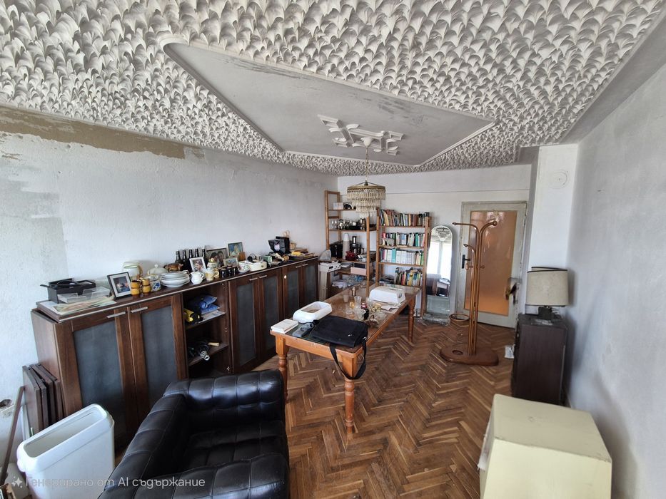 Апартамент в кв. Чайка – отлична локация и потенциал за модерен дом