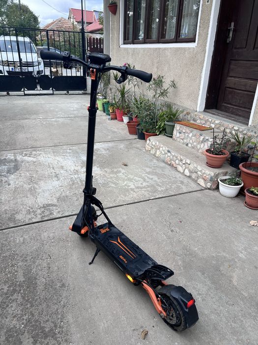 KuKirin G2 Pro 2025 – 1379 km – stare excelentă