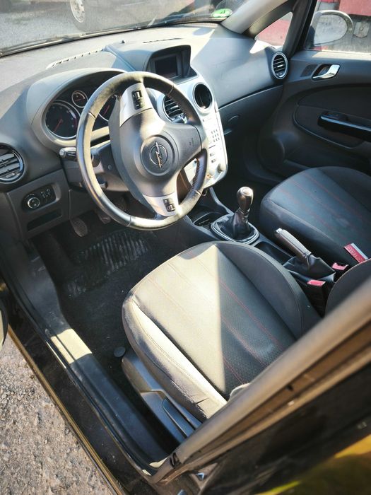 НА Части Opel Corsa D 1.4 бензин