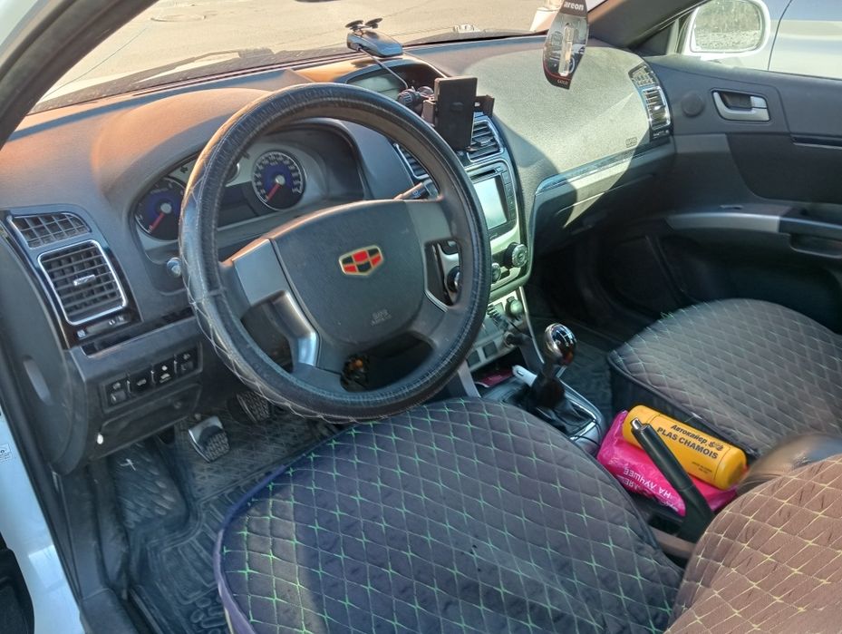 Продам Geely mgrand ES7