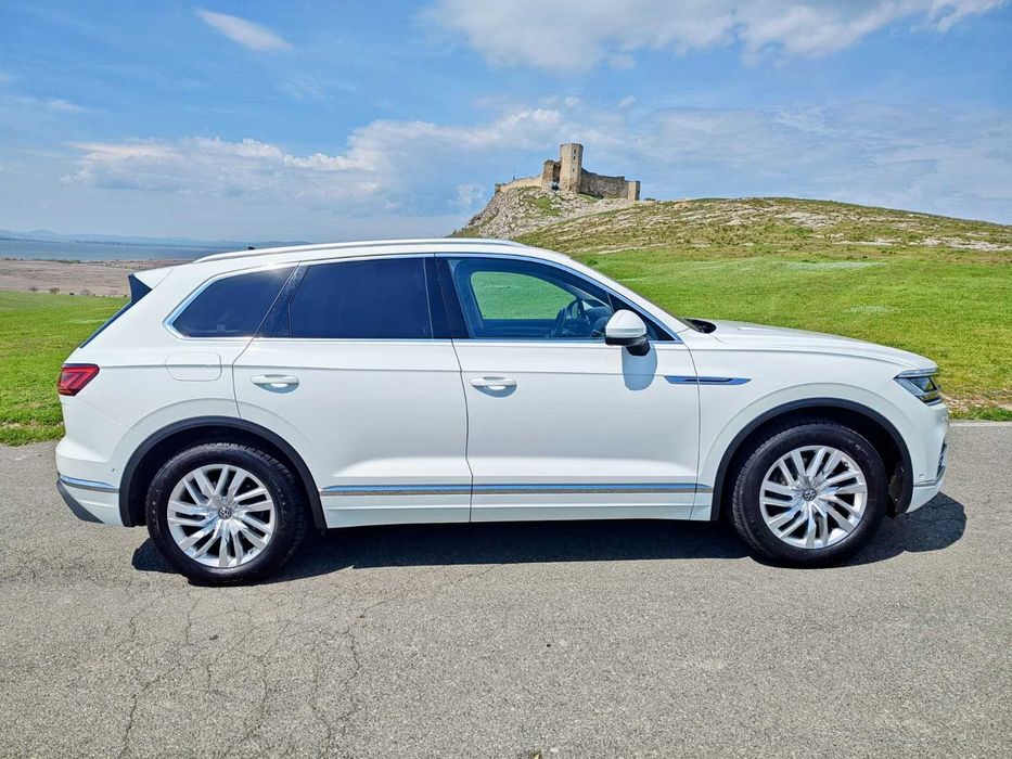 VOLKSWAGEN Touareg 2019