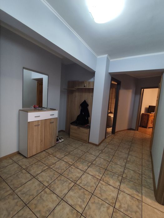 Închiriez  apartament  două camere