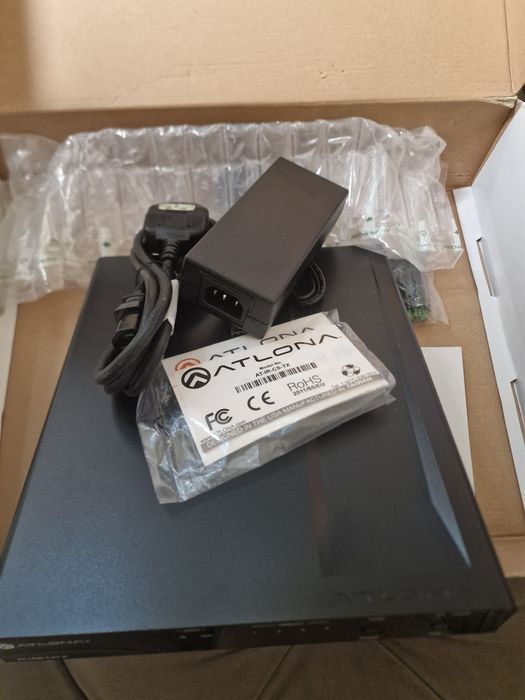 Vând Atlona AT-UHD-CAT-4