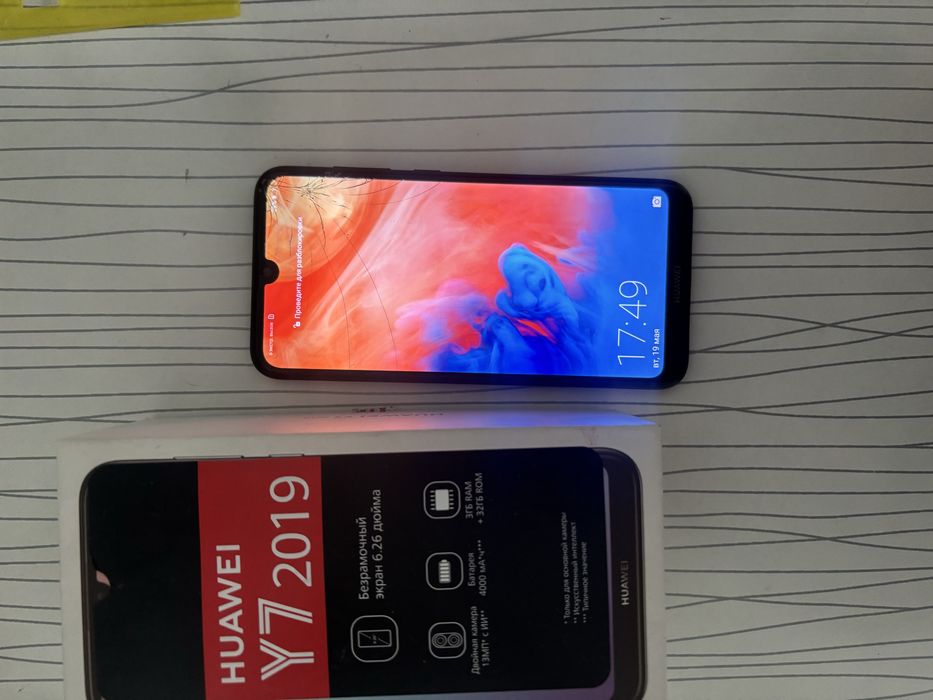 Huawei Y7  2019 сатылады