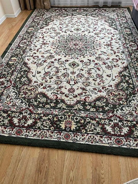 Продам ковры в хорошем состоянии