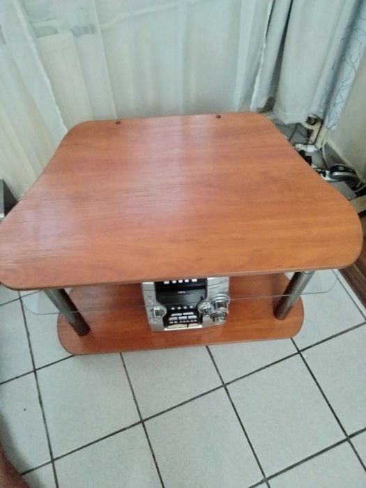 Тв Шкаф с колелца