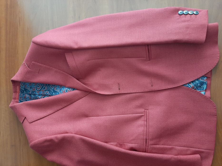 Sacou Bigotti, model Conti, roșu