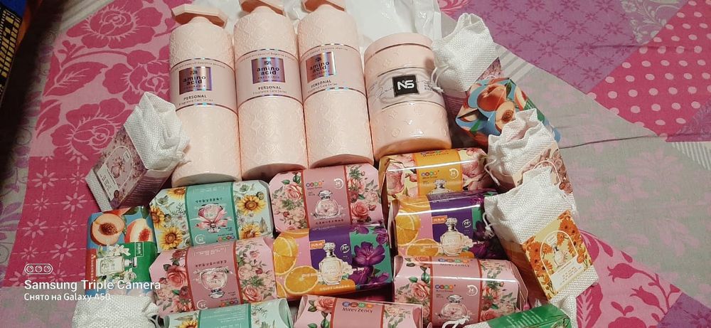 Продам косметику и уход за кожей