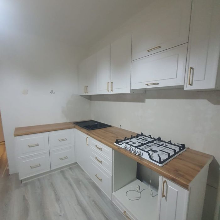 Кухонные гарнитуры под заказ индивидуально