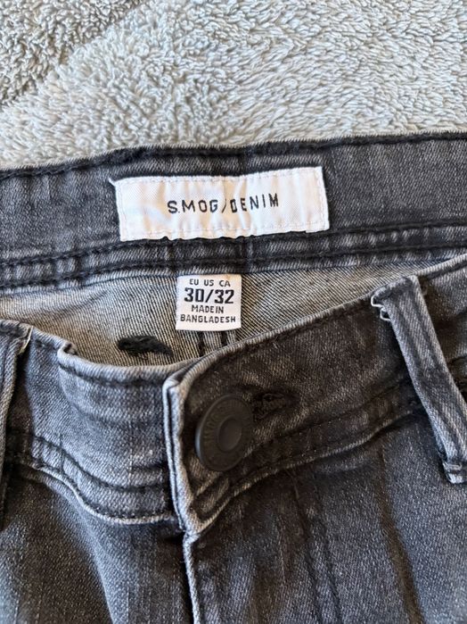 Продавам мъжки дънки