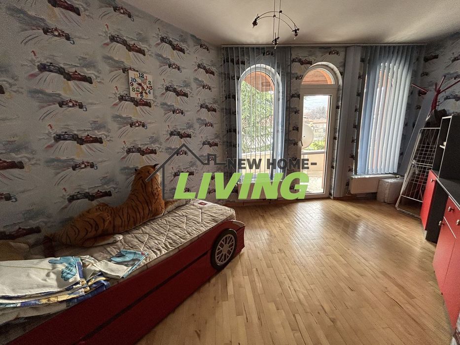 Продава се Къща в Перущица - 346 кв.м за 1099 €/кв.м - Снимка #4