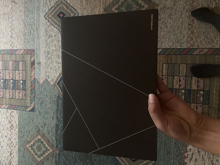 ASUS Zenbook S 14