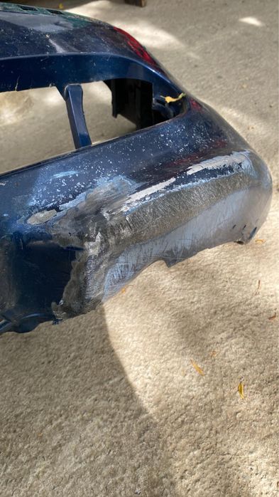 Продавам оригинална предна броня М техник Е46