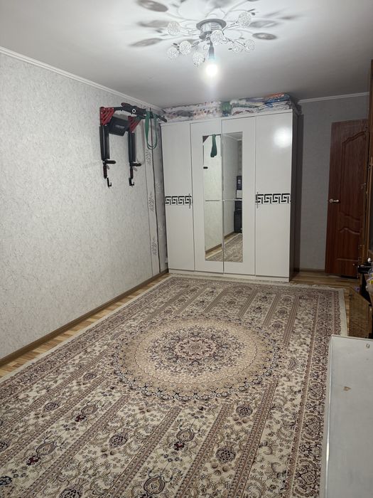 Продам квартиру ул Анаркулова
