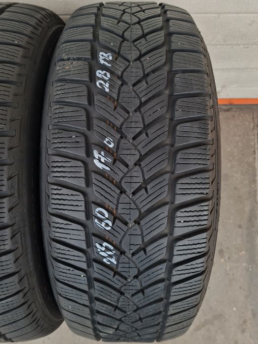 Зимни гуми 4 броя FULDA KristallContraol Suv 215 60 R17 дот 2818