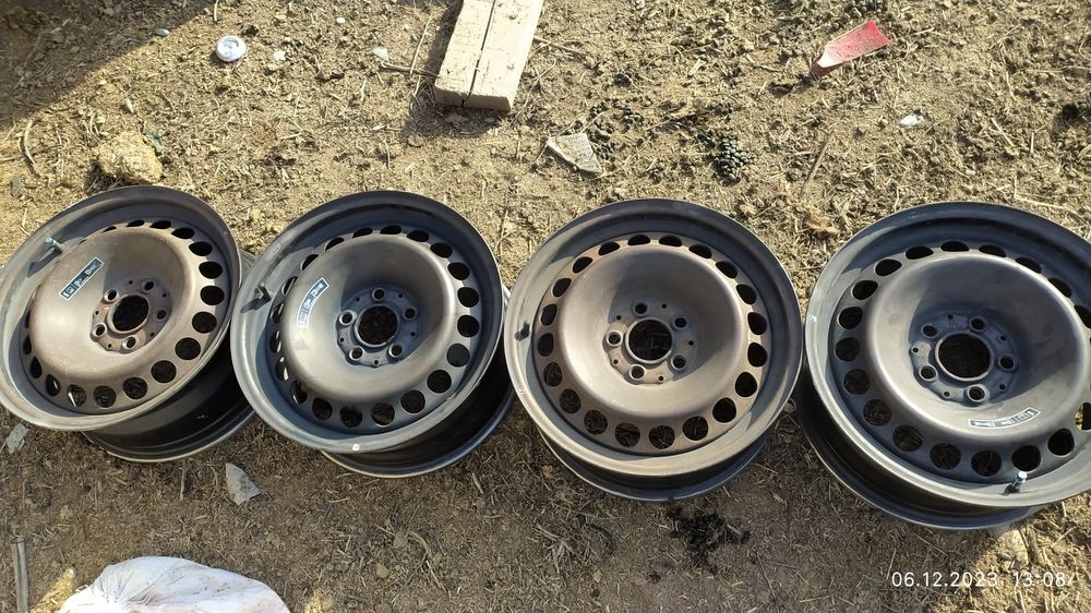 Мерседес 210 диск сатылады размер 16