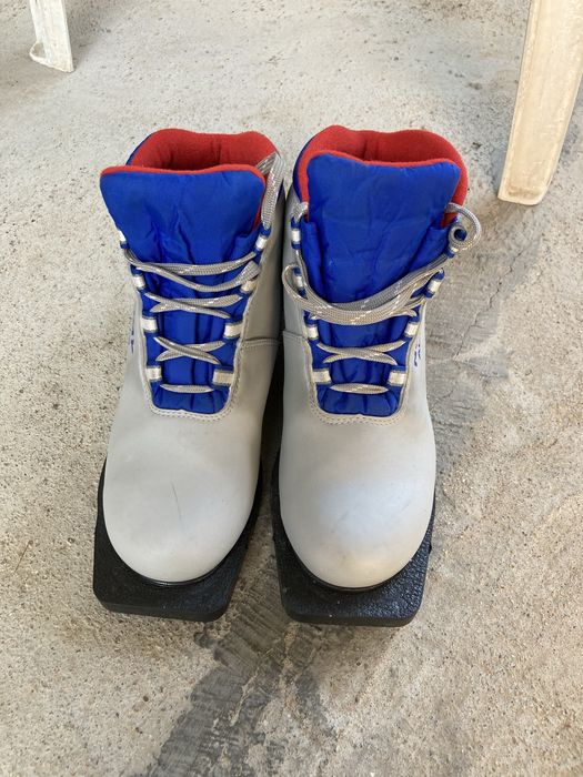 продам лыжи Nordway