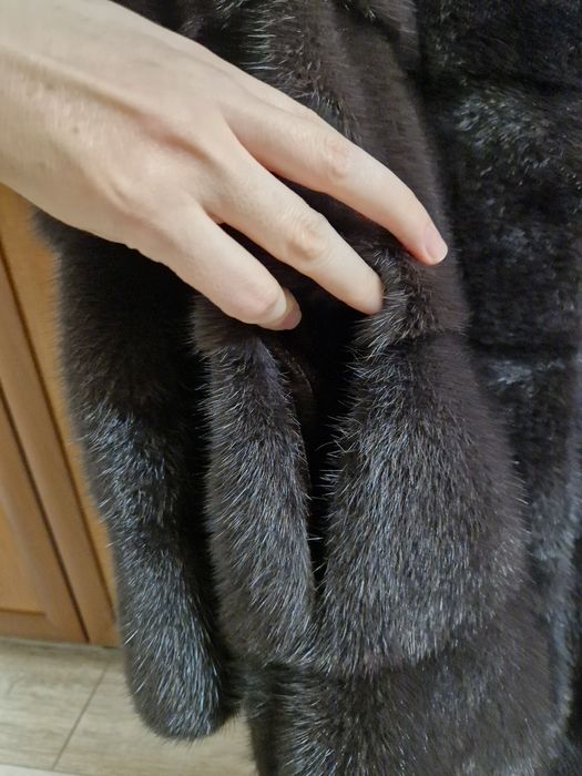 Продам норковую шубу