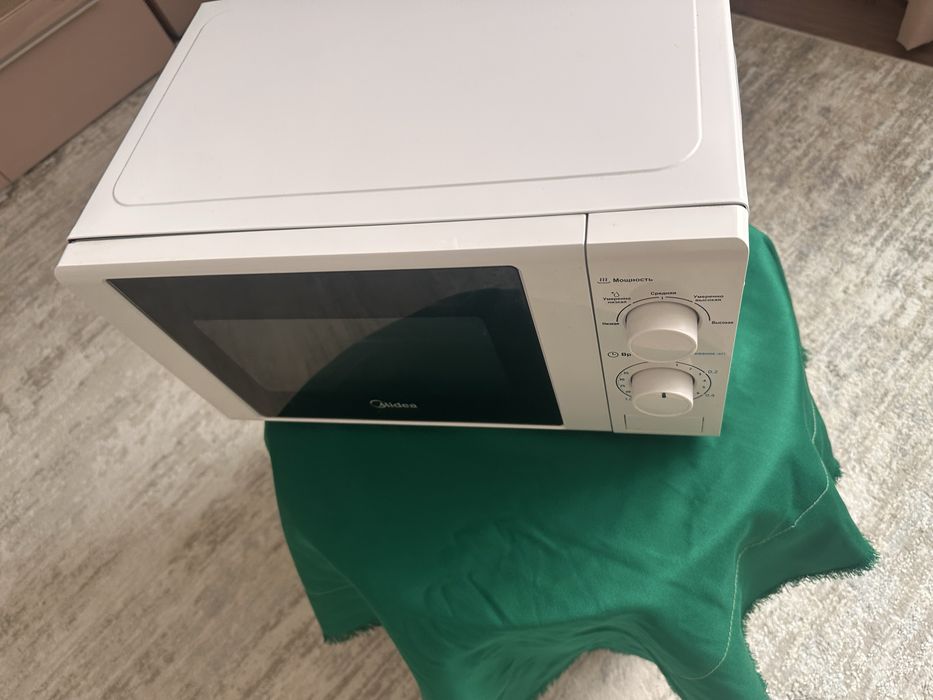 Продам микроволновую печь
