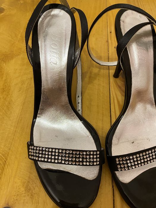 sandale cu toc stiletto