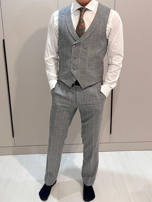 Продам костюм, тройка