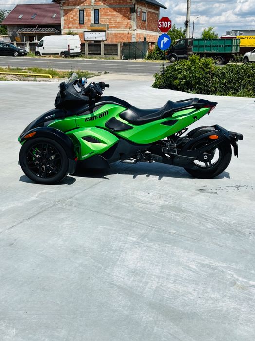 Can-am Spyder  impecabil 0785717657