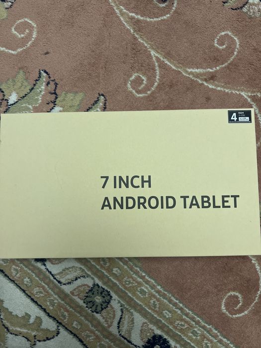 ПЛАНШЕТ абсолютно новый