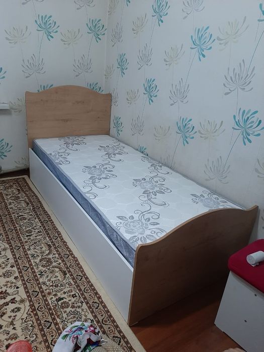 Односпальный кровать
