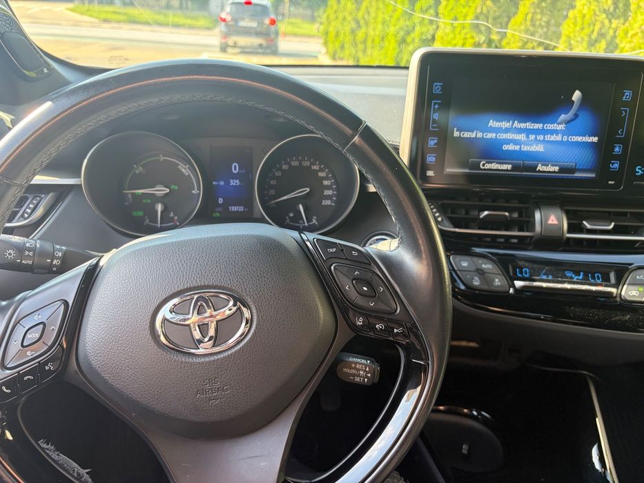 Toyota C-HR Unic proprietar in romania