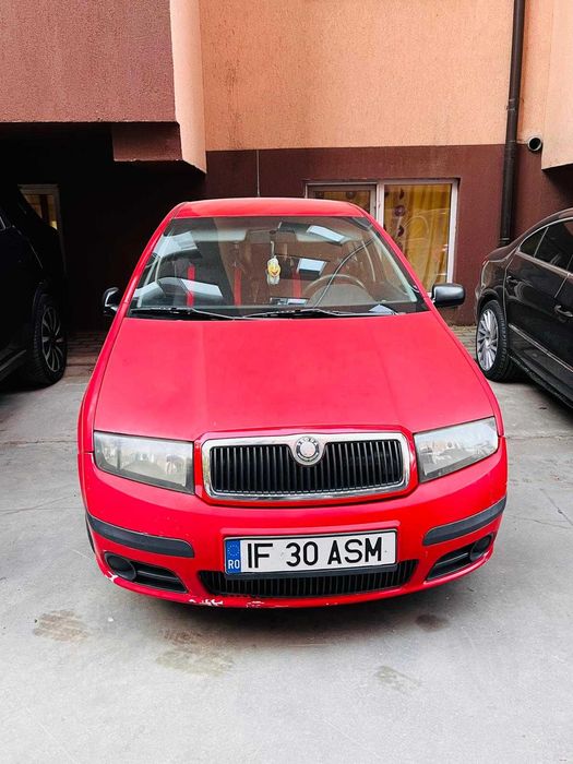Vând Skoda Fabia