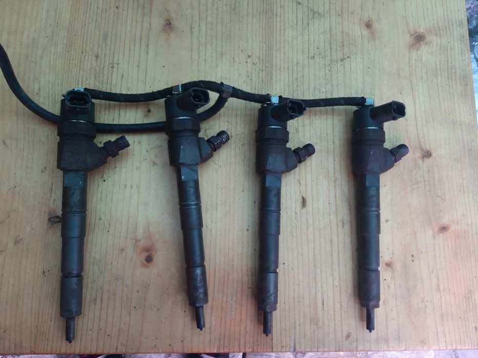 Injectoare OPEL Insignia,Astra j 2.0 cdti cod 55577668