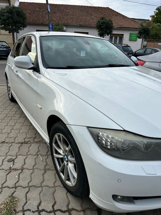 BMW 3 Series 2011 — imagine 3