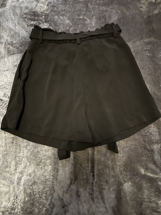 Пола / къси гащи