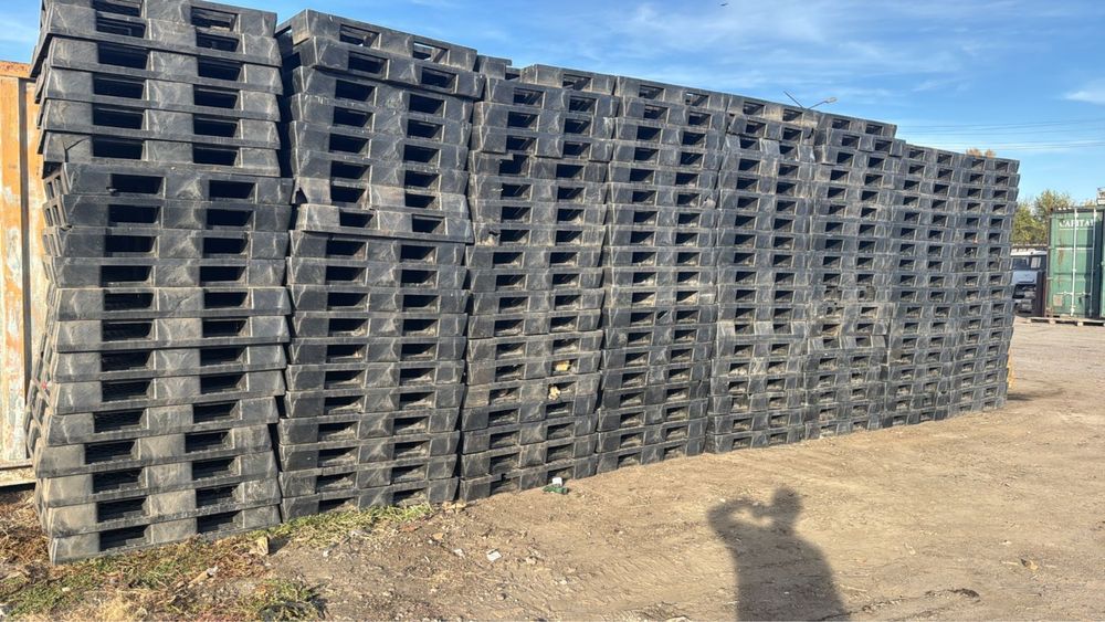 Поддоны пластиковые