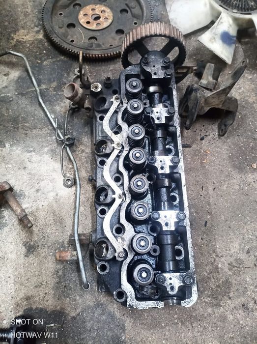 Запчасти на Двигатель 4Д56