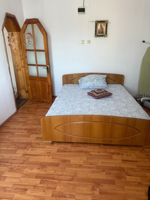 Vând garsoniera confort 1