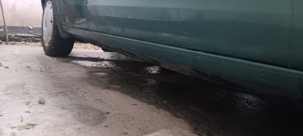 S e  vinde  Opel corsa C