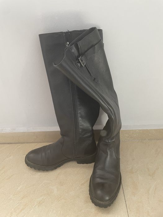 Продам зимнюю обувь