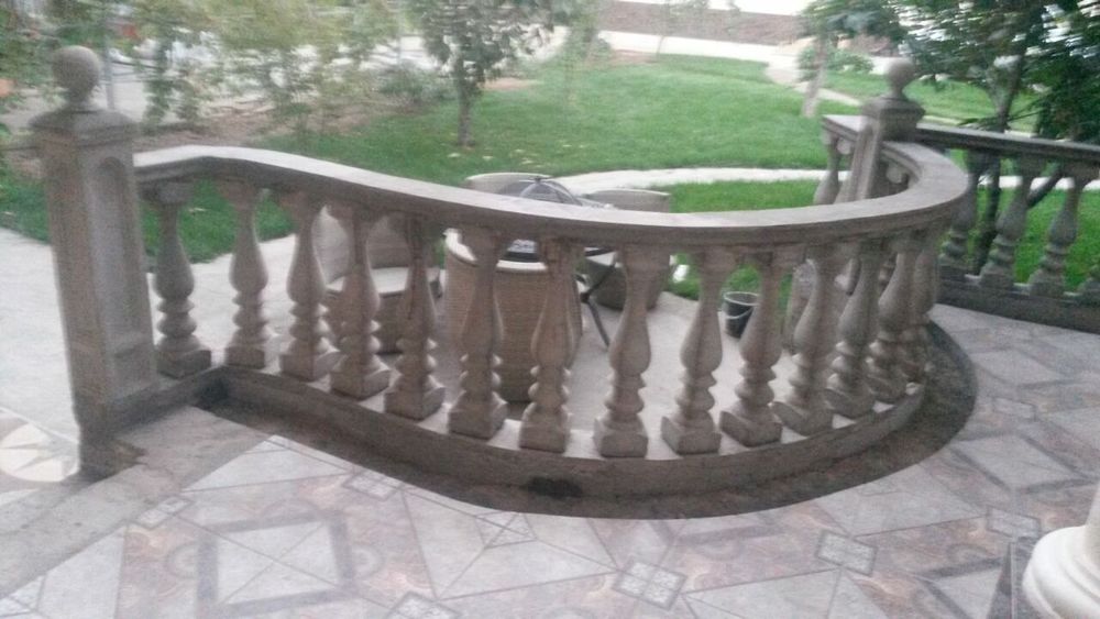 Бетонные баласины