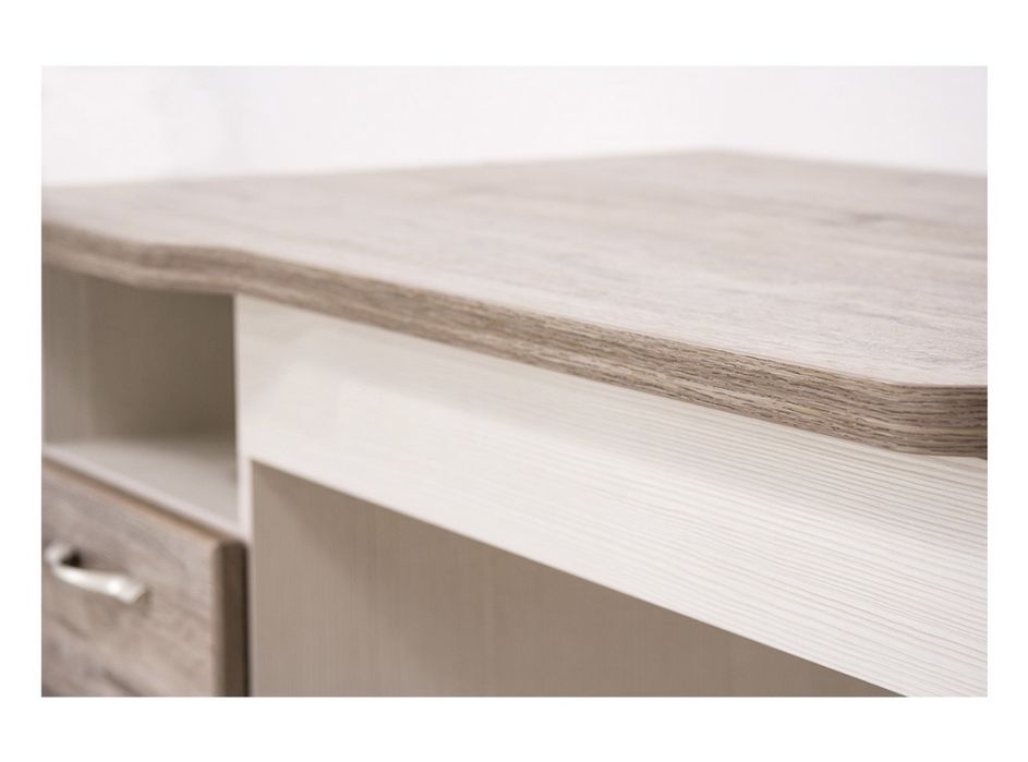 Стол письменный Euromebel