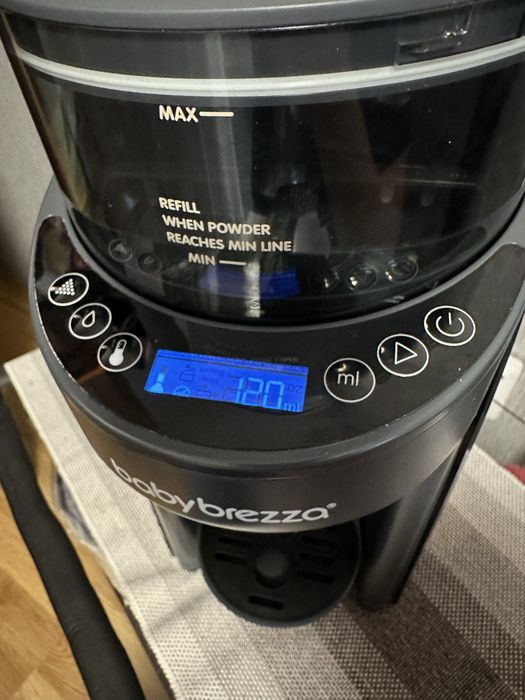 Expresor Lapte praf Baby Brezza