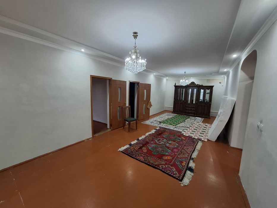 Үй сатылады жақсы жерден