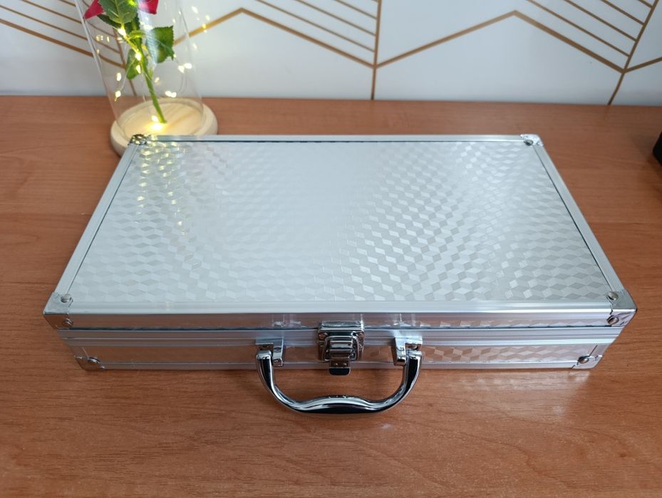 Кейс алюминиевый чемодан