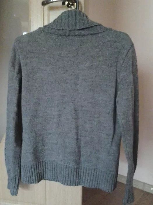 Cardigan bărbătesc,marime m-l