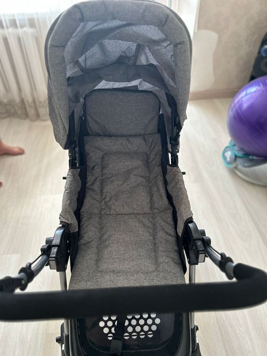 Продам коляску детскую