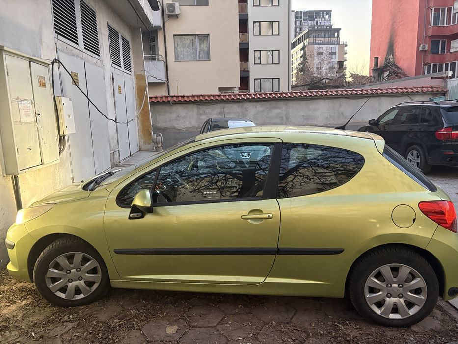 Пежо 207 Бензин \Газ