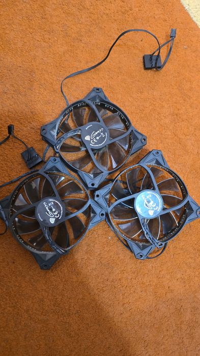 Gigabyte B360M D2V + Intel i3-8100